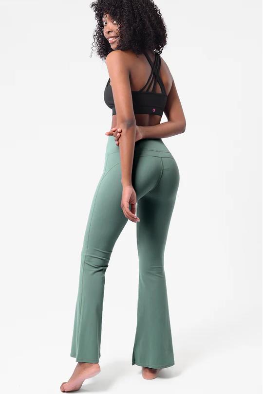 REXINGYOGA High Waisted Crossover Flare Leggings with Pocket - Image 3