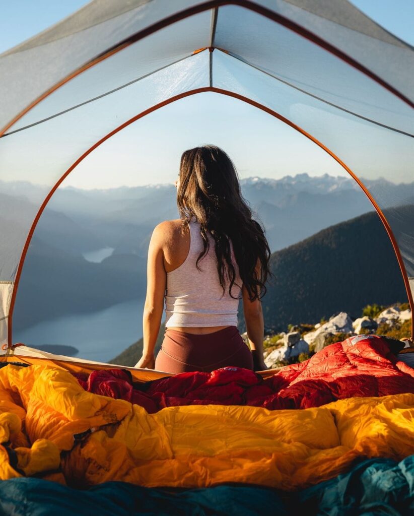 The Importance of Proper Yoga Apparel